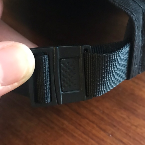 5-Panel Hat - Picture 5 of 6